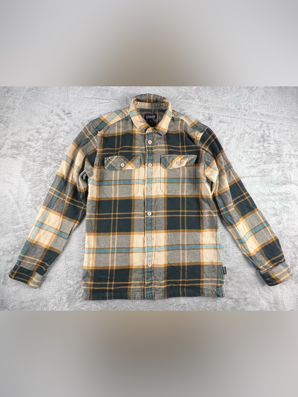 Patagonia Fjord Flannel Shirt Mens Small Blue Tan Plaid Organic Cotton 53947
